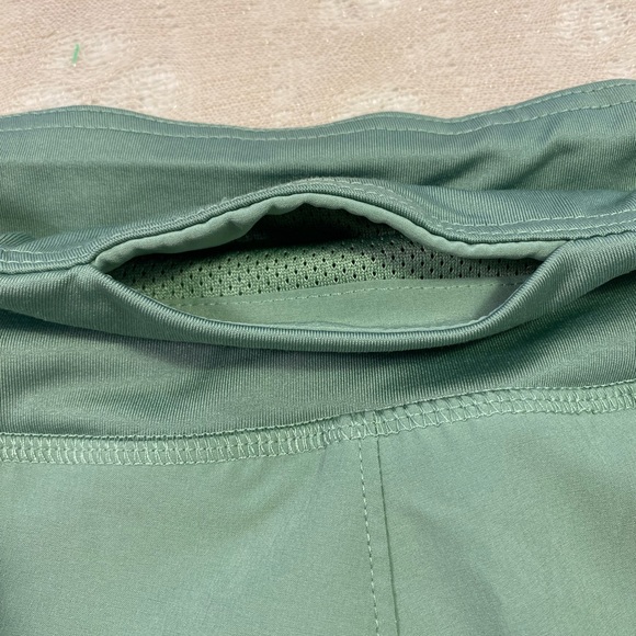 FWD Women’s Lined Short - Picture 4 of 6